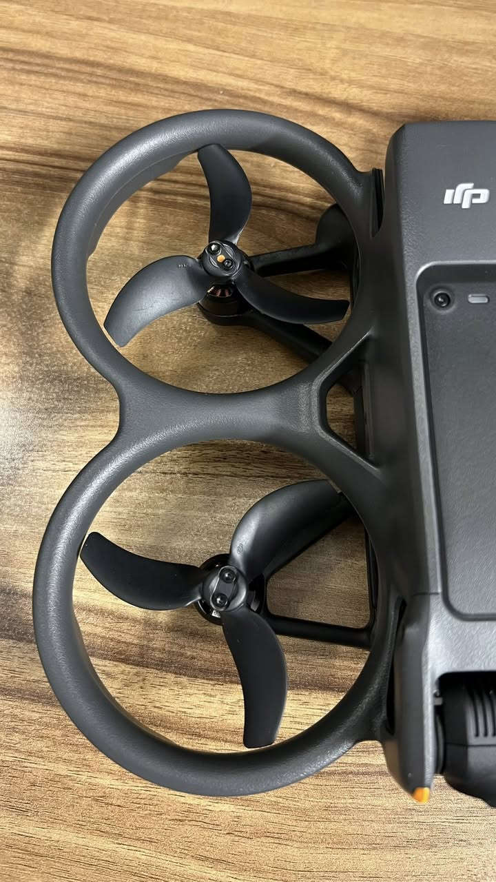 Dji Avata 2
السلام عليكم
للبيع Dji Avata 2 
نظافة 100‎%‎
الملحقات:
جوستك
فلاتر ND من ماركة K&F
ملاحظة: عدد البطاريات 2

البيع كامله مع المحلقات


**إذا كنت صاحب هذا الإعلان وتريد حذفه لأي سبب، رجاءا أرسل رسالة إلى الدعم الفني**