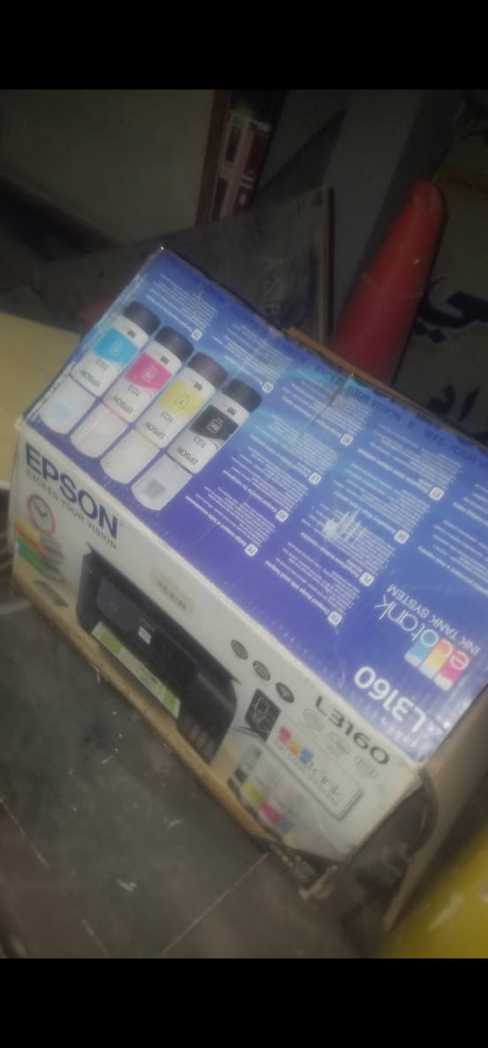 طابعه مستخدمه بحاله جيده بسعر مغري جدا لتواصل خاص


**إذا كنت صاحب هذا الإعلان وتريد حذفه لأي سبب، رجاءا أرسل رسالة إلى الدعم الفني**