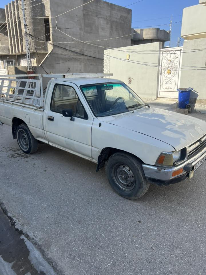 اللهم صلي على محمد وال محمد
تيوتا بيكم موديل ٩٠ للبيع سيارة جاهزه ونضيفه مكينه وكير وگشر كلة نضيف تخم تاير جديد دوشمة جديدة وباتري جديد السعر ٤٥وبيها مجال للاستفسار ***********
