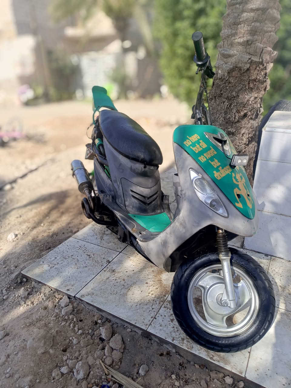 ماكس منغولي نضيفه كلشي مناقصه سلف هندر كلشي شغال مفتوحه ولفات بس شلعه ومعدل فول دراجه رزنه وحلوه سعر 500 وبيها مجال مكان ناصريه سوق الشيوخ كرمت بني سعيد رقم ***********
