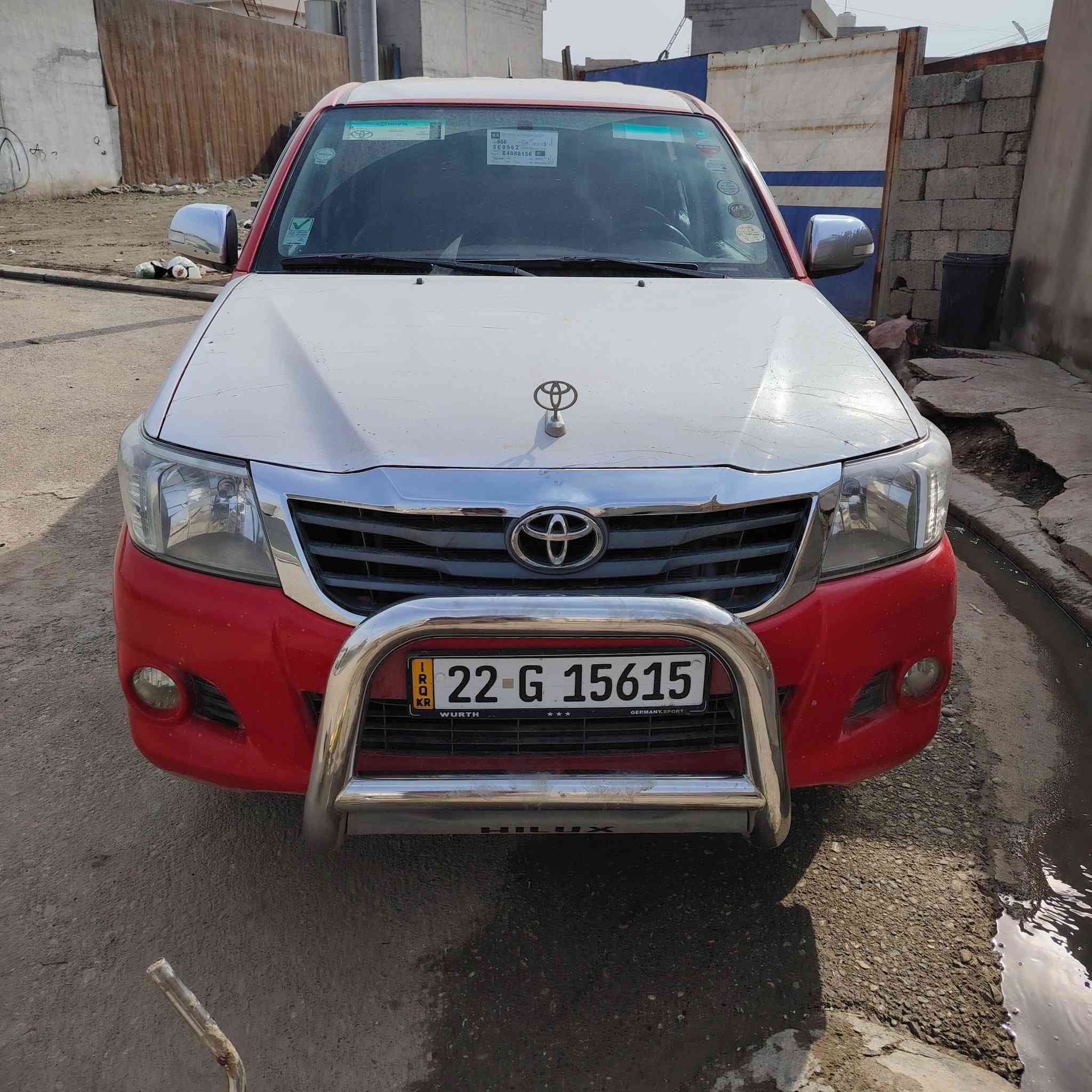 ٢٠١٤ عراقي شاصي  ١٢ مكفوله من الصبق  كير محرك اكسن تخم تخم تاير صدر جديد سياره حلوه مال جناي  سنويه جديده  رقم أربيل جديد بيها ٣ مكانات بارد مكينه مفتوحه   السعر ١٧٥ مكان السياره أربيل بير داوود السعر الاتصال ***********
