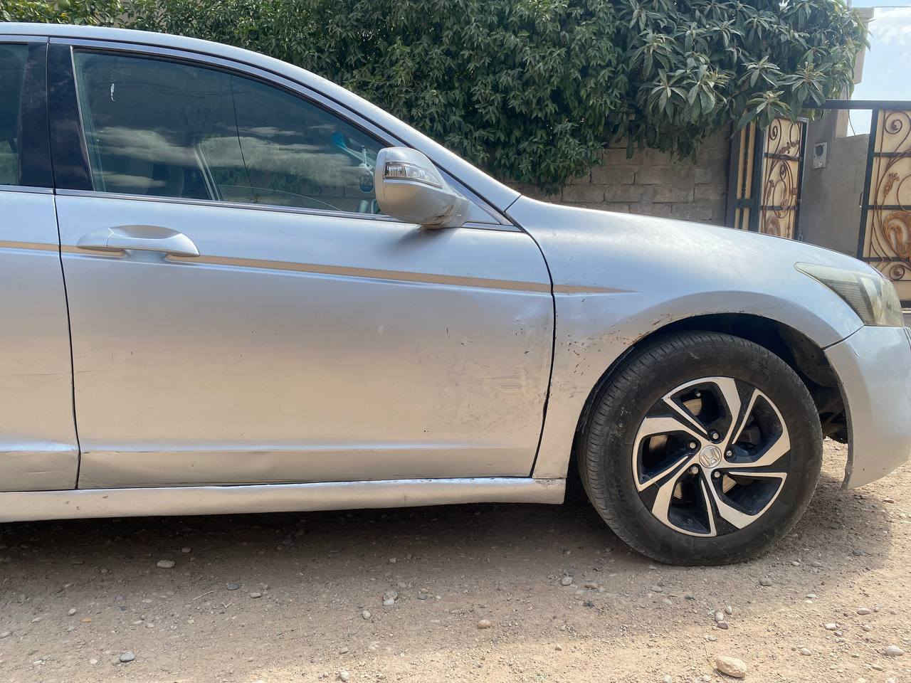 هوندا اكورد يابانى سياره موديل 2008 تحويل و وه كاله ب شرته 4 قتعه به خه بي ليدان مه كينه 4 پستنه مه رخوبه ته بريد سه ر سويچى فوله به س سلايد نينه سعر 65 وه ره قه و مجال 10 وه ره قه ژى خرامه ل سه ره دى ژ سعرى هيته خار رقم تله فون *********** شيخان, نينوى
