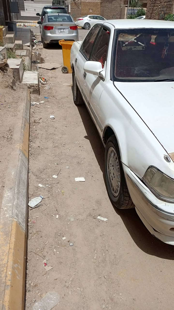 السلام عليكم
كرسته عضم موديل 91 للبيع السياره جديده لاضربه والعيب شعري ولا كص مكفوله من العيب الشرعي مكينه ونجي ناعمه جديده كير جديد حداديه 70% تحويل ثاني يوم مصفره من الغرامات السعر 36 وبيها مجال حك الجيه مكاني الناصريه مركز المدينة التواصل ع رقم فقط ***********
