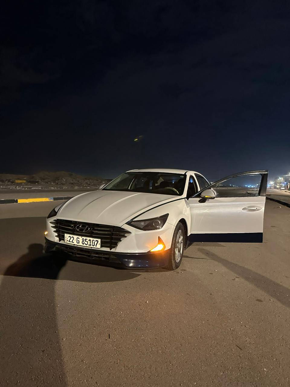 اسلام عليكم ورحمه الله هونداي سوناتا 21 غاز  اصل اصل خط واحد وارد كوري بهيهه من كوريا  3 قطع صبغ ولباقي مكفول السيارة جاهزه للخير تراي زيرو رقم شمالي محرك ألفين. Lpi كيرومحرك بل كارتون السيارة فول اوبشن ما عدا البنو راما توقف ذاتيه رادارات وهواي بيهه مواصفات معروفة.    البصرة الحيانيه الرقم ***********  السعر 138بدوبيهه مجال تجي وتدلل البصرة, العراق
