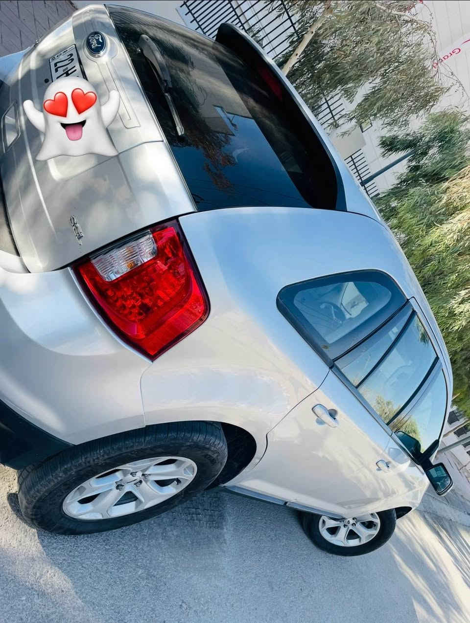 فورد ايدج ٢٠١٣سلفر تنها يةك بست بوياخي هةية و ١درگاري بيلادي گوراوة مواسفات امريكي( sel)مةكينةي نةكراوةتةوة كوشن جلد كوشن گرم شاشة گةورة ئاوينة لايت چوارتايةي لوك كامل سيرفس كراوة ديناريك مةسرةفي نية133$,ناونيشان هةولير،شمارة موبايل،*********** أربيل, العراق
