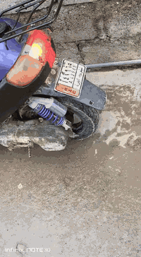 سكوتر • فرامل دسك قدّام ورّه • ماطور نضيف