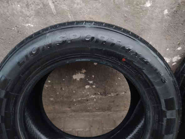 تايرات قياس 275/60/20 
انتاج 2024
السعر 350 
***********
عنوان البصره
