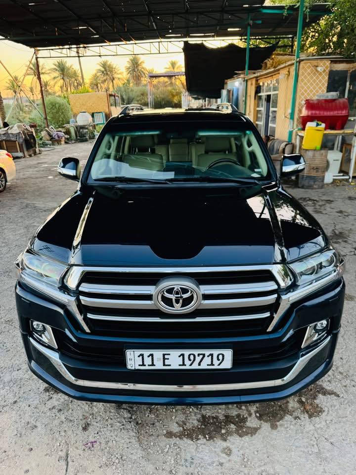 السلام عليكم من رخصة الادمنية المحترمين
لاندكروز SAS GRAND TORNEK V8 للبيع اعلا فئة بل كراند 
2019 كفاله عامة لاصبغ ولا تبديل فقط تكحيل كلش بسيط 
السيارة لون مميز حبري 
رقم بغداد مميز بسمي 
لسيارة مابيه كل نقص 
مسويله نانو ضمان 5 سنوات 
تخم تاير دلوب 
لسيارة جديدة كلش وبل عافية ع ياخذه وتصير من نصيبة
لسيارة ماشية 130 وقابلة للزيادة
مكانه كربلاء طويريج 
السعر 510 وبيه مجال 
للاستفسار الاتصال 
*********** /// ***********
