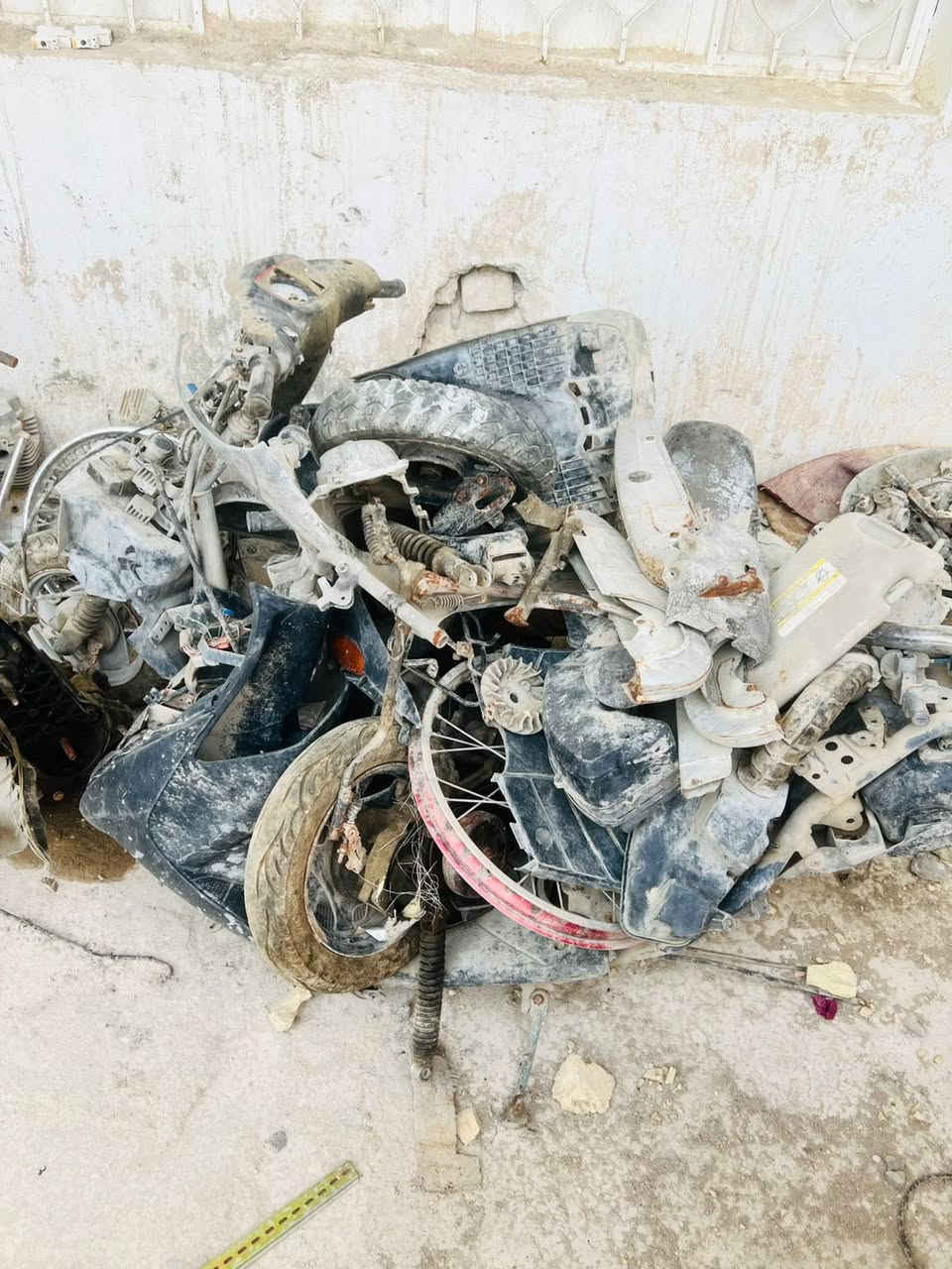 السلام عليكم
عندي اثنين مكاين ناما وشواصي دراجات فراشه ويوماها وبيهن دراجه شغاله بس ناقصها ترتيب وغراض دراجات هواي وغراض تصليح
اريد ابيع شلعه وحده 
السعر 275 
للأستفسار
***********
