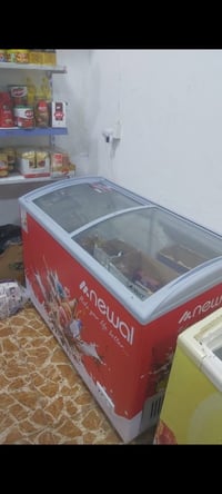 براد عامودي وبراد بطح للبيع  مستعملين 4 اشهر بس  التواصل على الرقم 077...