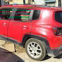 للبيع  جيب  رنيكيد موديل 20 محرك 2400 ماشيه 31   اخت جديده استخدام شخص...