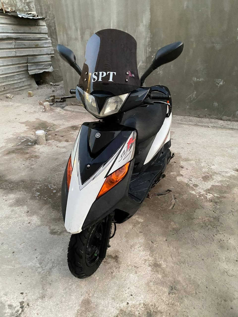 سلام عليكم ثعلب بطريقية ماشية20 الف كفالة عامة كلشي ع بلاد نكرة بكل وقت ناعمة كل نقص ماكو للبيع 875 بيها مجال للشراي مكاني الغزالية للتواصل***********
