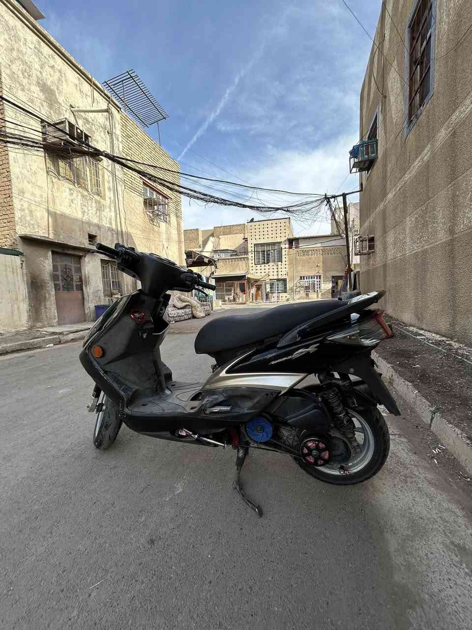 سكنس فحل كولد طلاعات دراجه مزوده بيهه صدر فج فلنجه يدات بريك ويل مشيف  دبلات خلفيه كلجات شمعه كرزيه مكينه 59 جويتر رياضي فراك بريك قطره اكسل قبغ بانزين وبيهه بعد نواعم سعرها مليون وبيهه مجال مكاني بغداد قريب مرور الطوبجي  ***********
