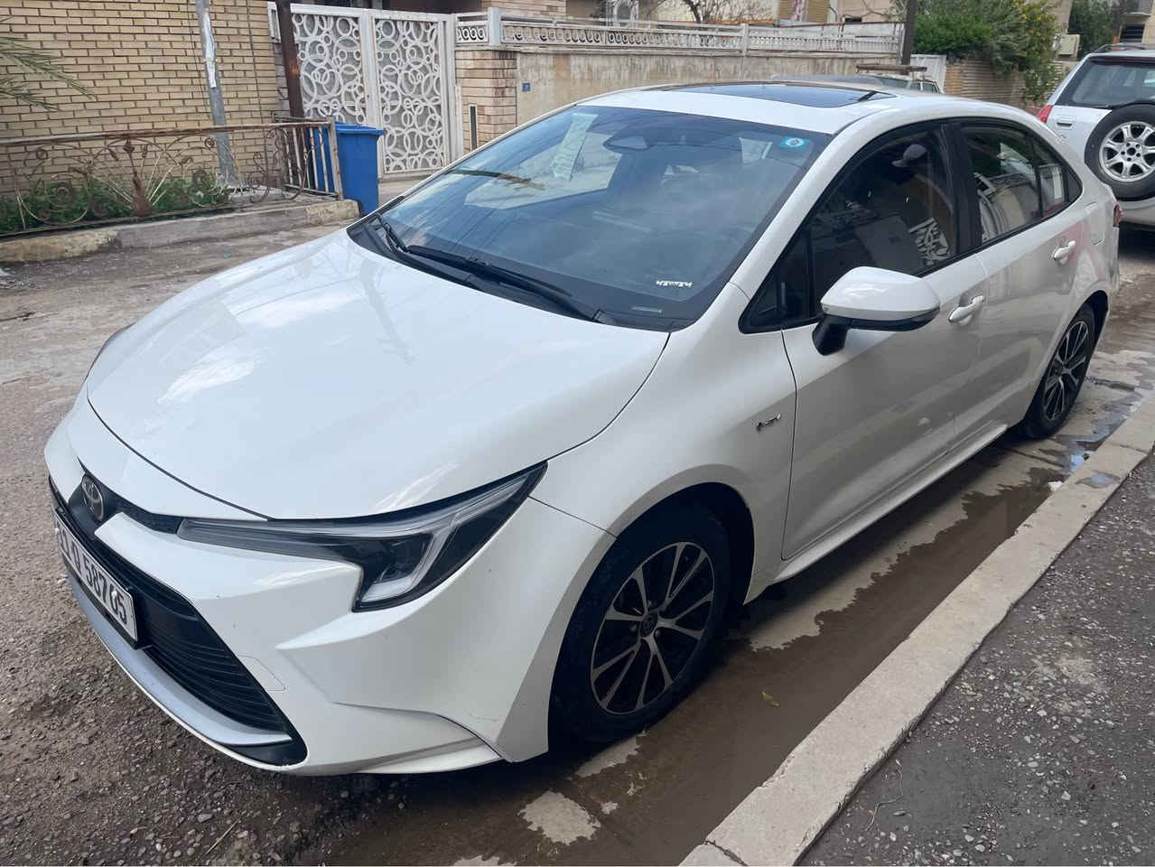 كورلا 2024 هايبرد 
شخط بسيط بدون دواخل 
السعر 135 في بغداد
*********** فقط نقد وشرط تحويل 
جماعةً130 اعتذر جداً Colombo, Sri Lanka
