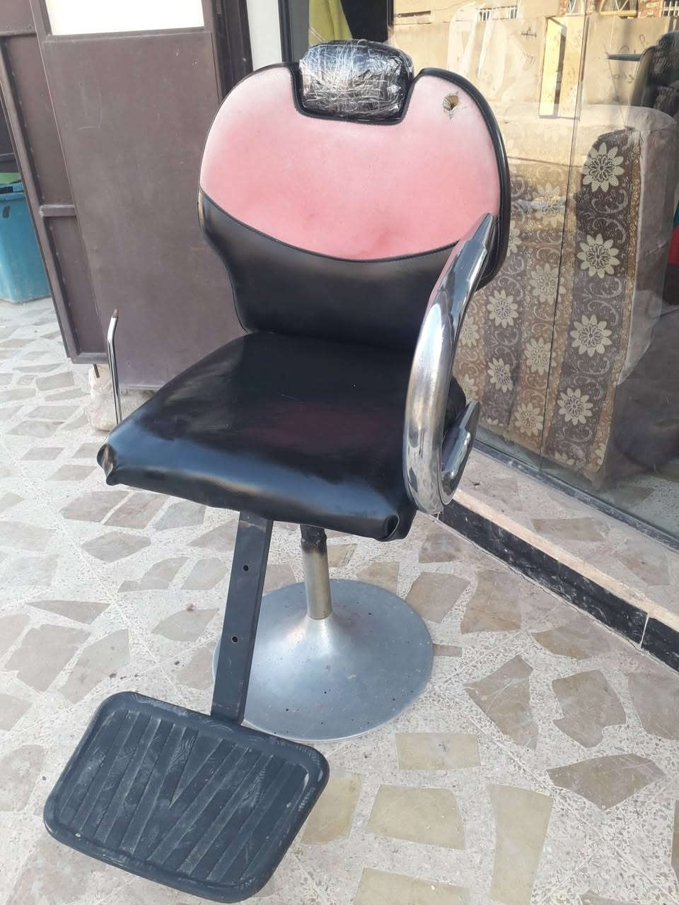 كرسي حلاقة للبيع الشراي يطب خاص رايدة 100 الف


**إذا كنت صاحب هذا الإعلان وتريد حذفه لأي سبب، رجاءا أرسل رسالة إلى الدعم الفني**