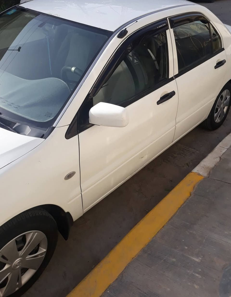 بسم الله الرحمن الرحيم
للبيع  لانسر  

الموديل /2004

رقم بغداد الدولي وسنوية ل 2029

 تخم تايرات جديد   باتري جديد

كير اوتماتيك  ومحرك خير من الله محرك جديد شادة 1500

السيارة مكفولة فقط الدعاميات صبغ  وبيهامكانات صغار بارد

 التبريد شغال خير من الله 

 وكهربائيتها  كلها شغالة 100‎%‎

كيجات كلها شغالة 

للاستفسار عن السعر مكاني بغداد

 الاتصال  على الرقم بي واتساب 

(***********)
