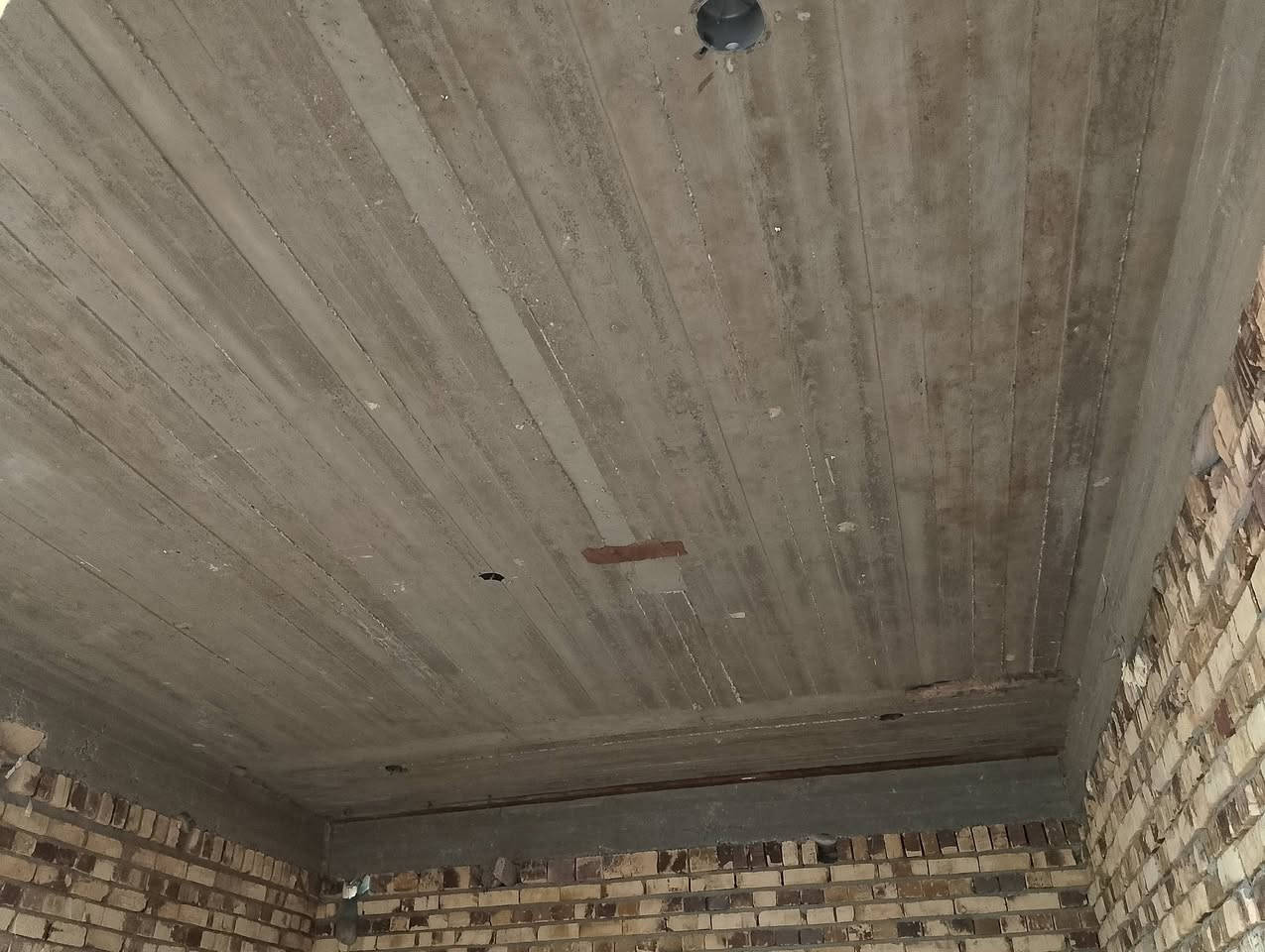 هيكل 100م مربع 10*10موقع ممتاز طابو زراعي سند 25 مسقف وبالداخل مشتغل مي ومجاري نظام حديث خلاطات دفن فينسيه سمارت وصب الارضية شغل درجه اولئ وتفاصيل البناء موجودة من تعديل الارض الى هذا المرحله موقعهة قرب جسر المشاه فرع الصيدلية بكاع كريم السعر 55وبي مجال بسيط جداا
تفاصيل اكثر على الرقم ***********
