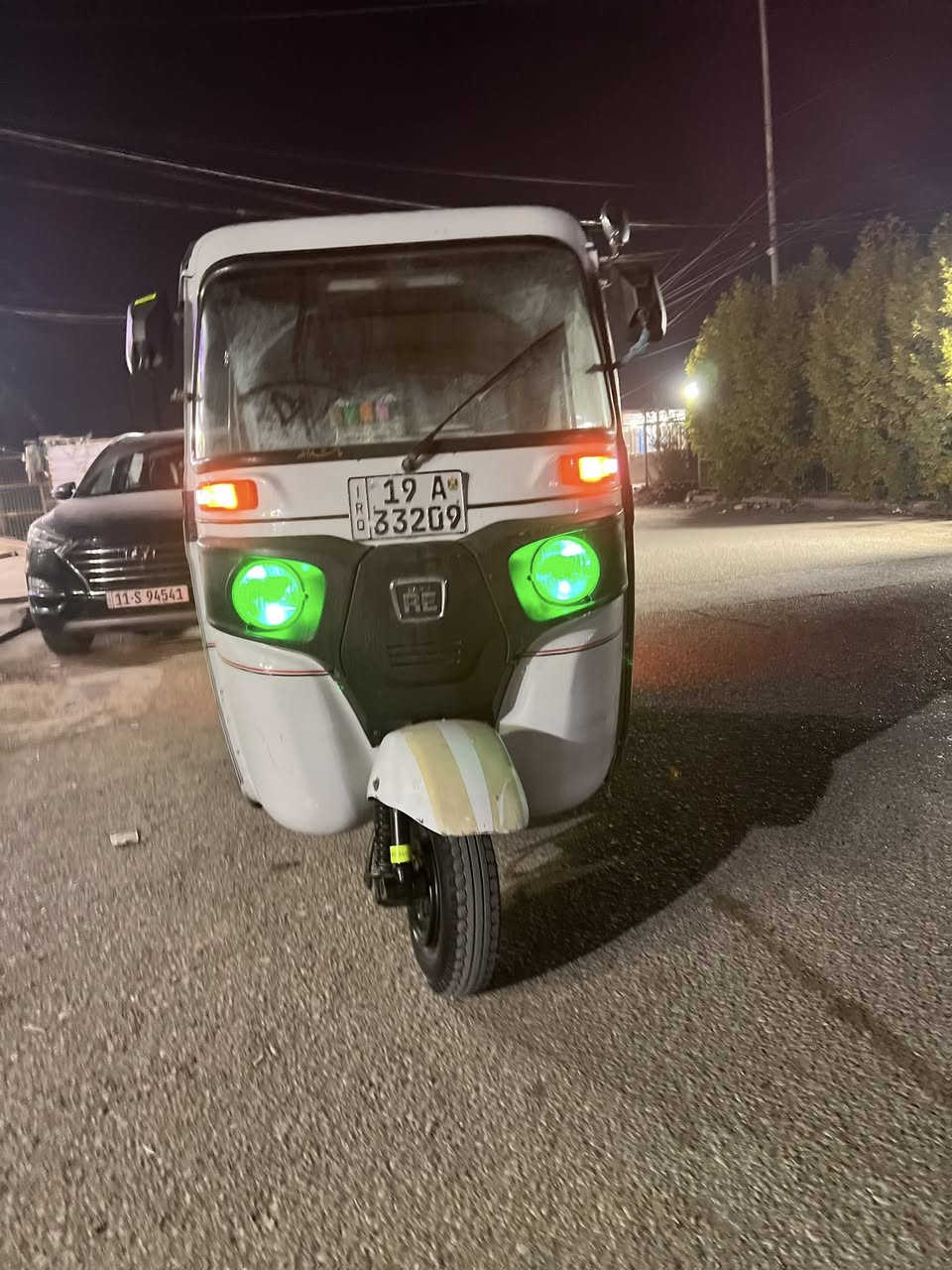 تكتك للبيع دوس ابلادي كفاله ما عده بارد واحد تكتم نضيفه كبل للشارع عله هاذه الرقم ***********  مابي واتساب مديل 22 شهر 11 تكتك كامله مكينه مبدل بس زنجيل باقي كفاله
