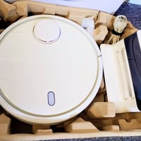 مكنسة شاومي • مستعملة • توصيل محافظات