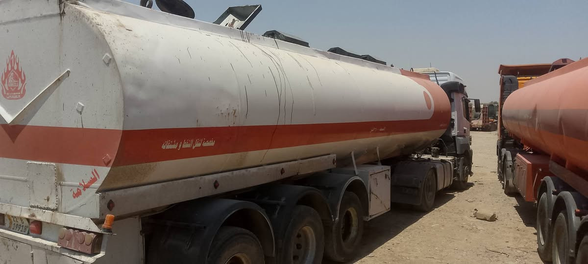 السلام عليكم تانكي مصلاوي نضيف دناكير سكانيا جاهز ع شغل تأيرات فوک النص عمر مكاني كركوك رقم الوكيل عليه
‏‪***********‬‏
