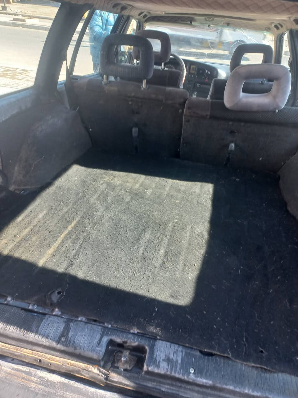 اوبل استيشن موديل 1993 سياره بدون صبغ بدون خياس سياره بلاديه كير عادي محرك 2000 محرك لوك وكير وحداديه رقم انبار انلكيزي تحويل مباشر سعر ٣٤وبيه مجال حك الجيه ***********
