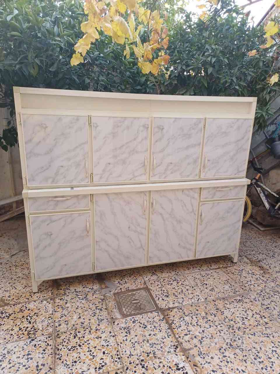 كاونتر للبيع قياس مترين بدون سنك تفصال درجه اولى هذا الرقم للاستفسار بي واتساب ***********
