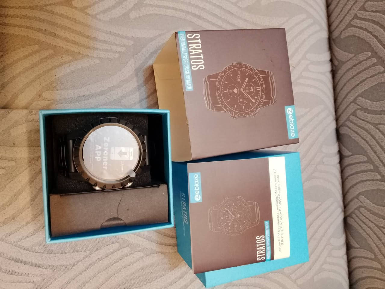 ساعه سمارت اصلية قطعه كلش حلوه لتنطي سعر اذا متروح تشوف سعرهه شكد افتح عليهه مزاد اخوان لان قطعه غاليه


**إذا كنت صاحب هذا الإعلان وتريد حذفه لأي سبب، رجاءا أرسل رسالة إلى الدعم الفني**