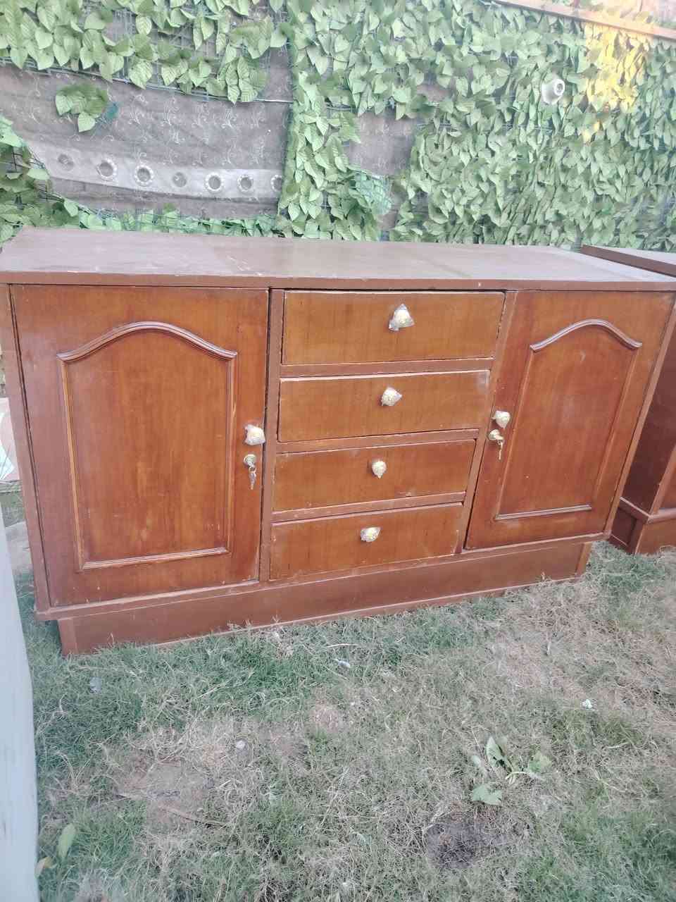 غراض للبيع اسعار مناسبه كلش جربايه تركي نضيفه كلشي عدد ٢ سعر الوحده ٦٠ كنتور صاج ابو ٢ سعر ٧٥ بوفيه ٨٠  مكاني الأمين الثانيه يوجد توصيل


**إذا كنت صاحب هذا الإعلان وتريد حذفه لأي سبب، رجاءا أرسل رسالة إلى الدعم الفني**