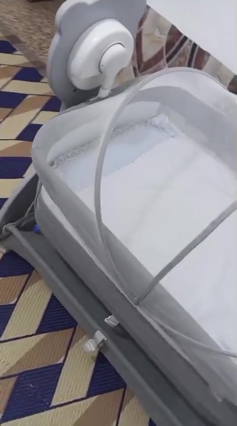 السلام عليكم كاروك للبيع جديد استعمال اقل الشهر كهربائي ويربط بلوتوث ودوشك تسكام فصلته عليه درجه اولى مكاني النجف حي الجامعه السعر 85


**إذا كنت صاحب هذا الإعلان وتريد حذفه لأي سبب، رجاءا أرسل رسالة إلى الدعم الفني**