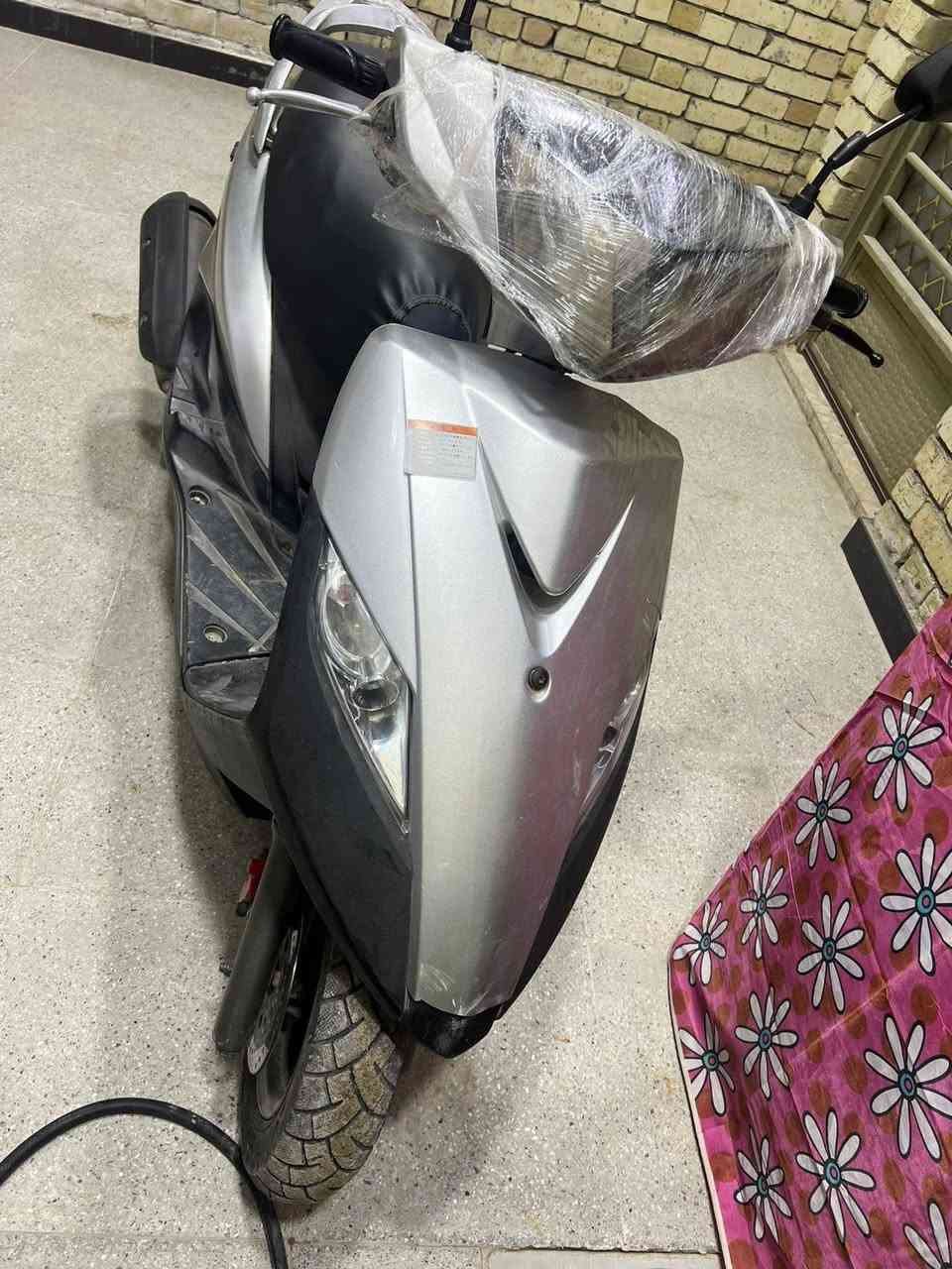 سلام عليكم
دراجه ماكس ثعلب GTR
جاهزه بدون نواقص 
دراجه حلوو 
كلهه شغال 
سعر500وبيهه مجال الطيبين 
مكاني بغداد بلديات الضباط 
***********
