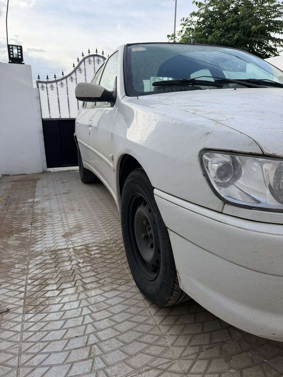 سلام عليكم
بيجو 306

2002سنويه جديد تبريد ويه سلف صبغ ربع جاملغ و راس جاملغ سكن تعديل  مكان سياره كركوك سعر ٥١وبيها مجال 

***********

***********
