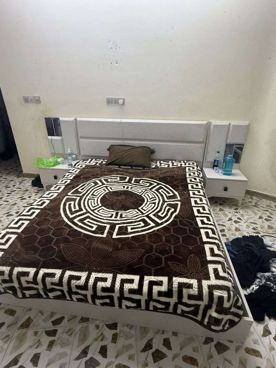 غرفة تركية للبيع ٧ قطع شخط مابيها نضيفة جداً سعرها ٧٥٠


**إذا كنت صاحب هذا الإعلان وتريد حذفه لأي سبب، رجاءا أرسل رسالة إلى الدعم الفني**