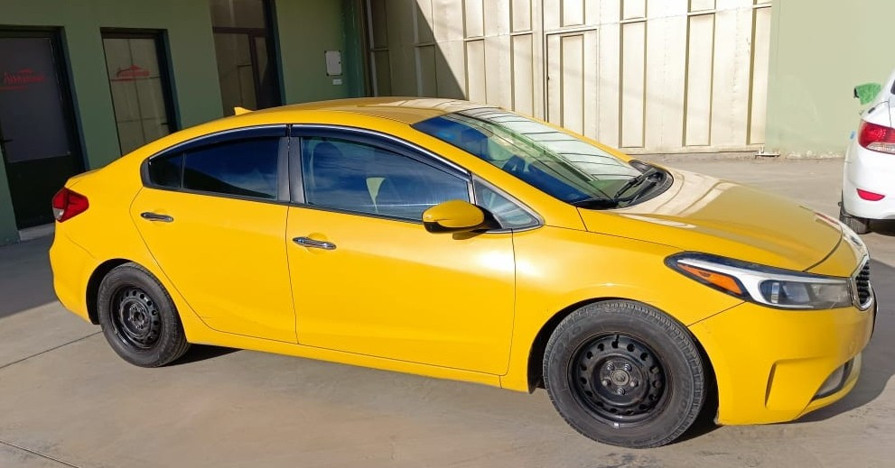 فورتي للبيع 2017 محرك 2000 دوش كير. AT بأسمي  حادثها جاملغ ايسر ما عابر مبدل وشوية من باب السايق مكان السيارة  السماوة /الرميثة السعر 120 وبيها مجال بسيط 
 وات ساب
***********
