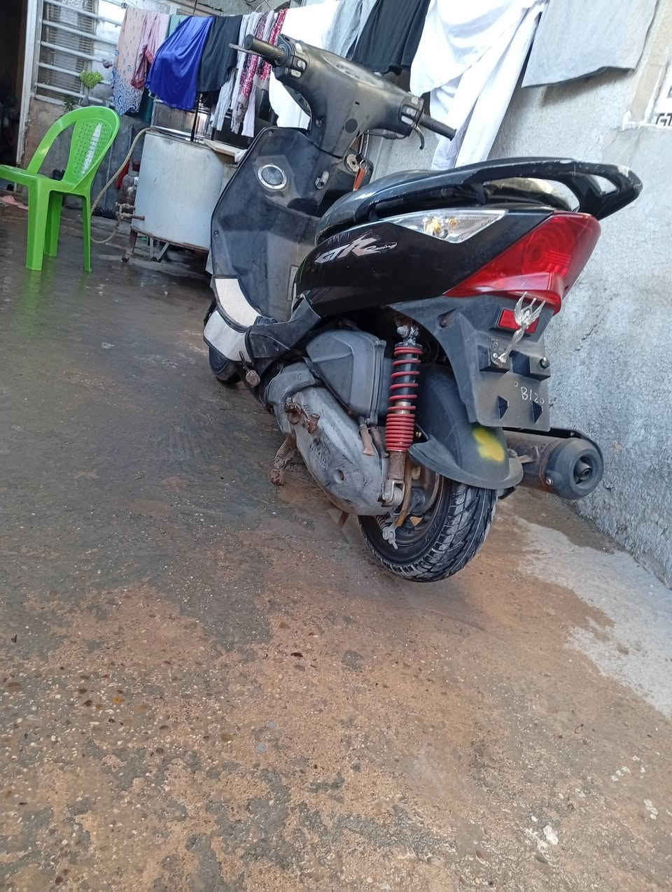 سلام عليكم
دراجه ماكس ثعلب للبيع 
دراجه جديد  مكينه جديده 
الدراجه برغي ماعيزه 
السعر ٩٠٠ وبيه مجال قليل 
***********
