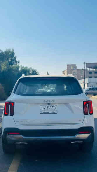 السلام عليكم سورنتو ٢٠٢٤ فول مواصفات 4X اعلى فئة خليجي ضمان الدولية ماشية ٢١ الف كيلو مكفولة من بارد وصبغ وتكحيل بحالة الوكالة بصمة بانوراما ٤ كاميرات محيطي فور ويل كشن حار بارد ٦ حساسات امامي وخلفي رادار توقف ذاتي سايد بصمة كشنات كهرباء وصندوق كهرباء جلد برادات خلفية شاحن لاسلكي شاشة متصلة تبريد لمس ٦ وضعيات قيادة ٨ ايرباك سستم صوت  السيارة ٧ راكب ٦ سلندر  وبعد هواي مواصفات السعر ٣٥٠ ورقة وبيهة مجال مكان السيارة بغداد 
***********
***********
