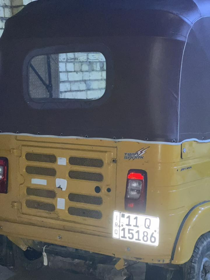 السلام عليكم تكتك البيع رقم وسنوي تحويل ثاني يوم معمره بيه دوس وبيه بل صفحه ضبغ موديل20محرك لا تنقص ولا تبخير سعر ب6300شراي يتصل ***********
