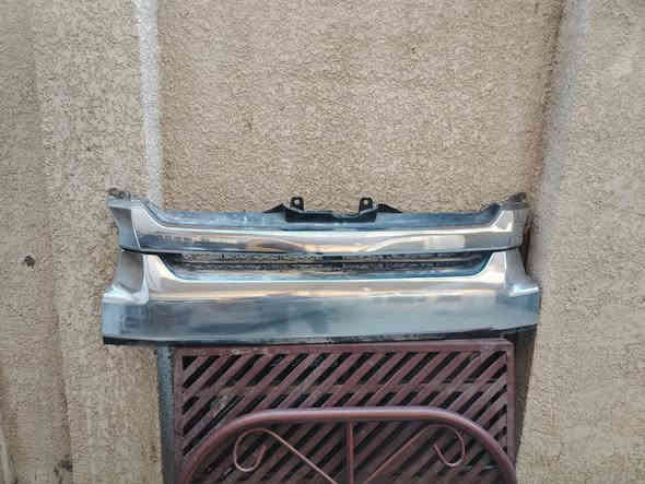 سلام عليكم ببع سريع. ***********
مازدات ام الماطور اصليه وشباك ودعاميه.وبلوجترات مال هايسا للبيع سعر225
مكاني بغداد الجديده  شراي يجي باخذهن
