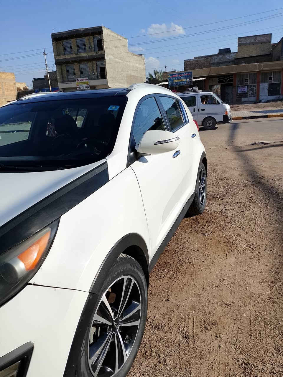 سبورتج 16امريكي سياره خير من الله مكفول من الصبغ الظربه عدا البنيد مصبوغ تخم تاير رقم بغدادنكليزي قطعتين سياره حلوه مكا بغداد الحسينيه الراشديه  *********** سعر 140وبيه مجال الشراي
