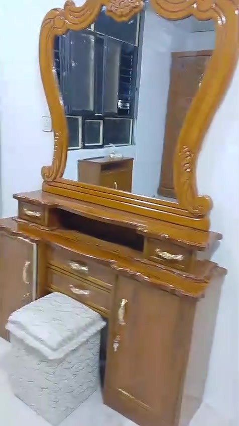 غرفه صاج خشب عراقي نجاره عراقيه اخذتها بمليونين مستخدمه قليل ابيعها بمليون ونص وبيها مجال


**إذا كنت صاحب هذا الإعلان وتريد حذفه لأي سبب، رجاءا أرسل رسالة إلى الدعم الفني**