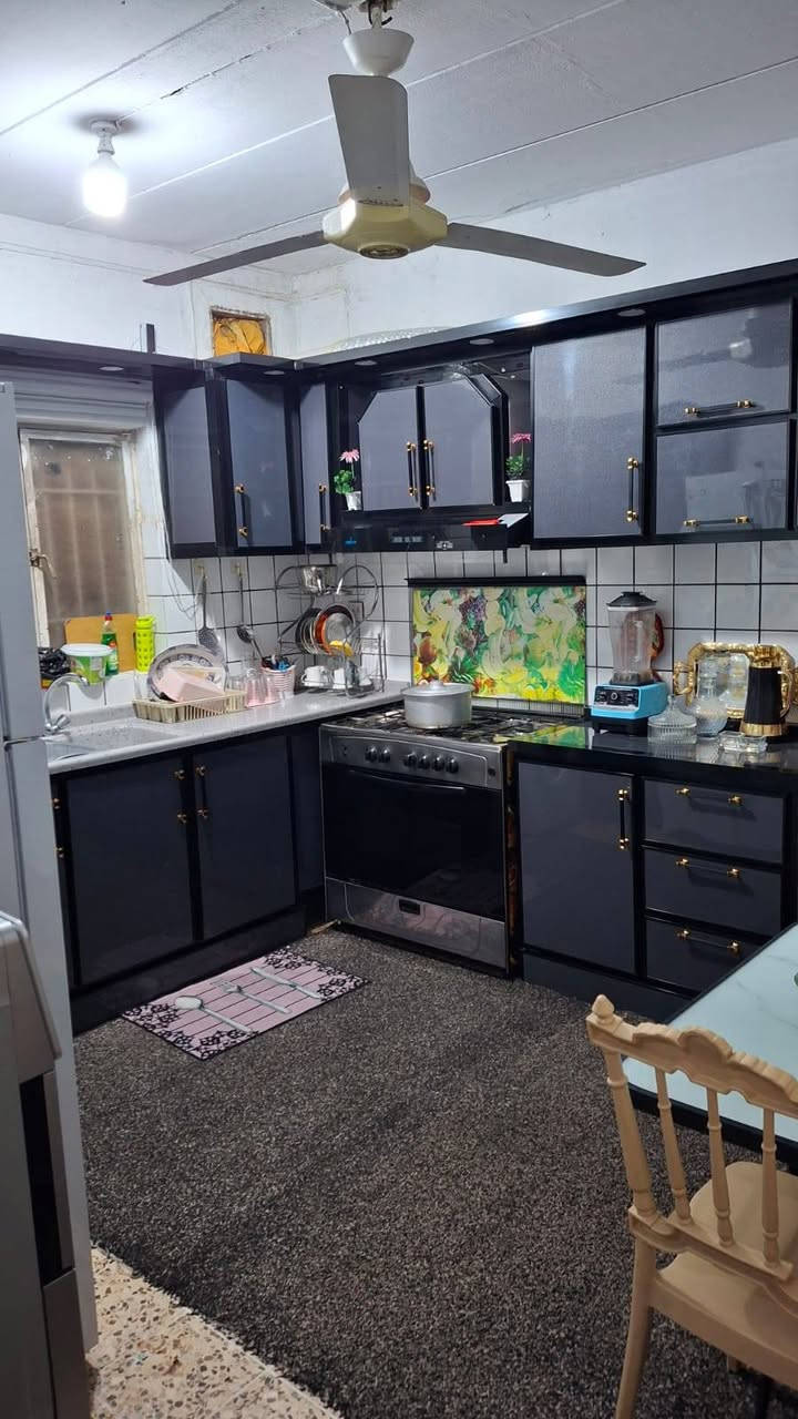 عرض جديد ومميز
#بيت مجمع السكك للبيع

#موقعه رابع شارع بعد جامع السكك قرب الوسطي

#تفاصيله ،بيت نضيف بدون اضافات ازاره سيراميك ابواب المنيوم ترميم جديد ،

#مساحه 300 متر طابو

#السعر البيع 43 وبي مجال قليل
للتفاصيل ،
***********
