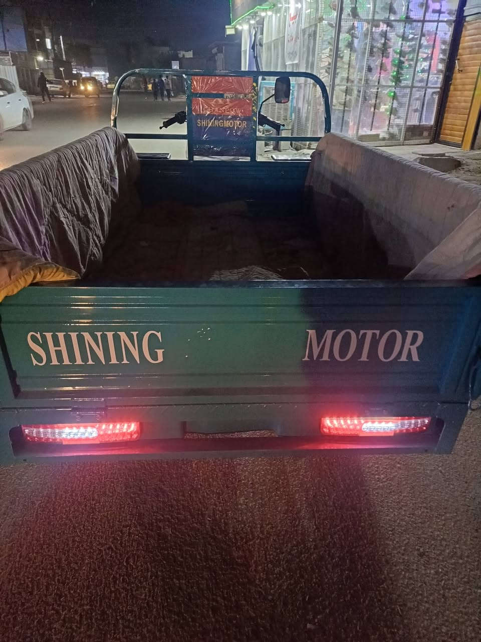 السلام عليكم ستوته للبيع صار ٤  يام طالعه من الوكيل ***********
