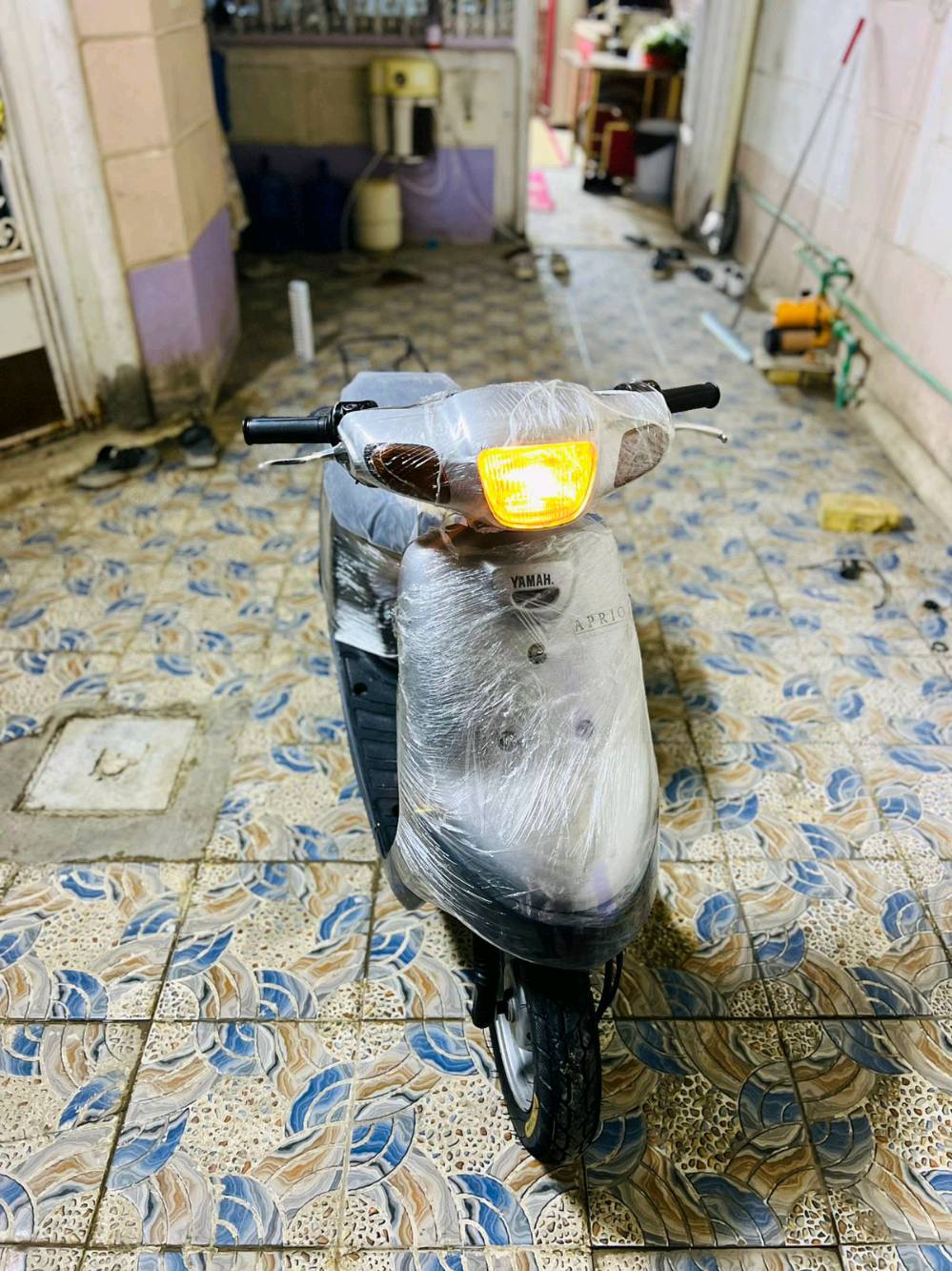 دراجه زعره خير من الله  بلاد مناقصه برغي  