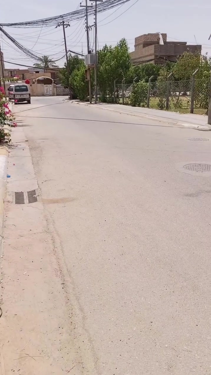 السلام عليكم مشتمل الايجار كربلاء حي العامل وره مجمع  البغدادي كما موضح بلفيديو مكلف بنشر اللاستفسار *********** غير متواجد فيس
