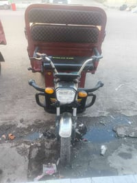 ستوته شحن ٥باتري دبل كبار كله شغاله ٩٠٠ وبيه مجال ٠٧٨٧٥٧٠٦٨١٨