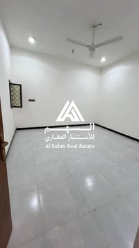 الجبيله • شقة طابق اول • غرفتين