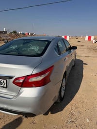 ه، 07705445377 للبيع نيسان التيما 2017S ✅ المواصفات ماشية 125 بصمة ابو...