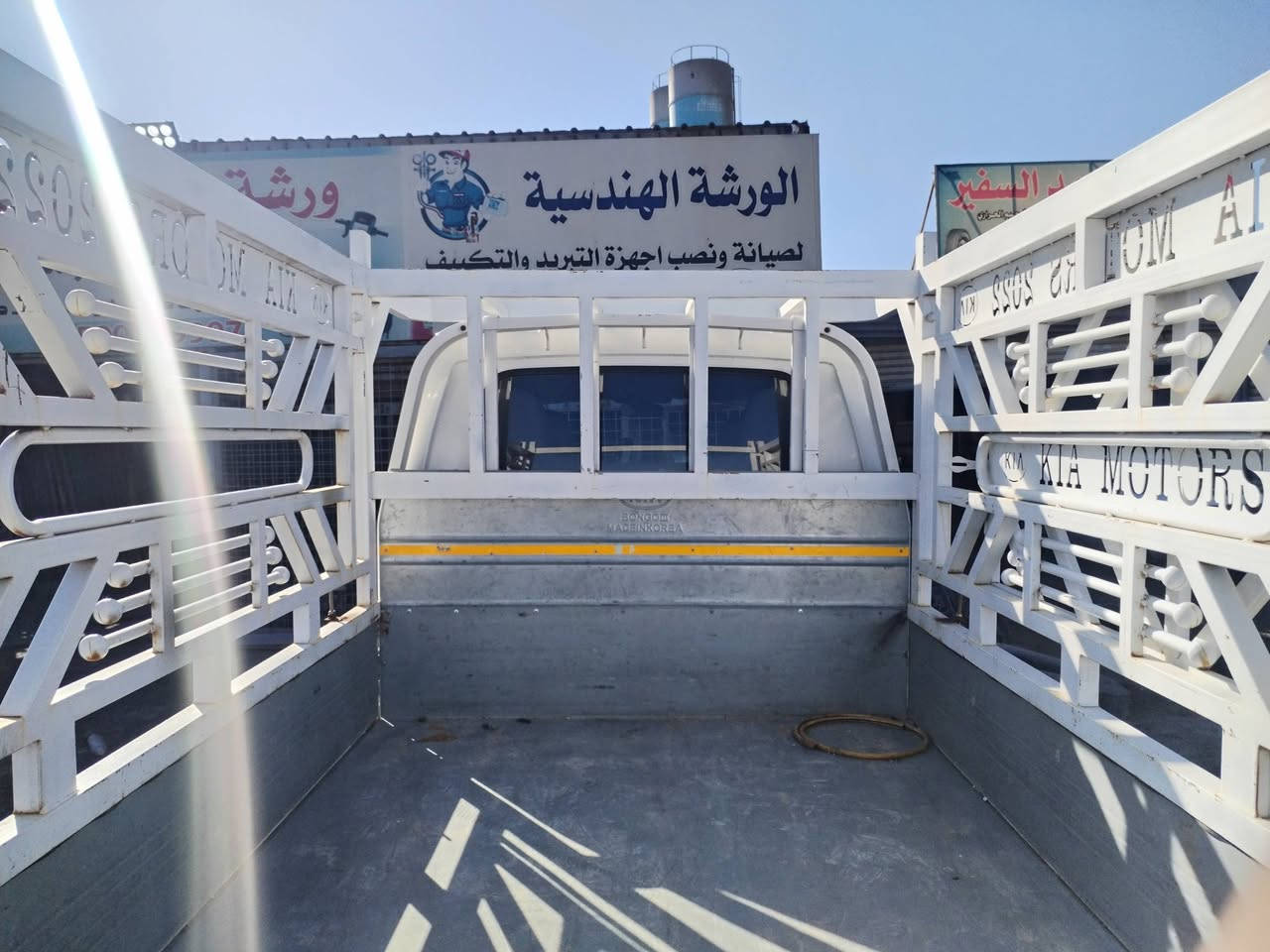 السلام عليكم محجر كياا دبل قمارة حديد2ملم تارس مضبوط 100/100 تفصال جديد صار شهر لا خياس لا زنجار 
السعر 450 وبي مجال بسيط
مكاني بغداد التاجي قرية عواد
***********
***********
