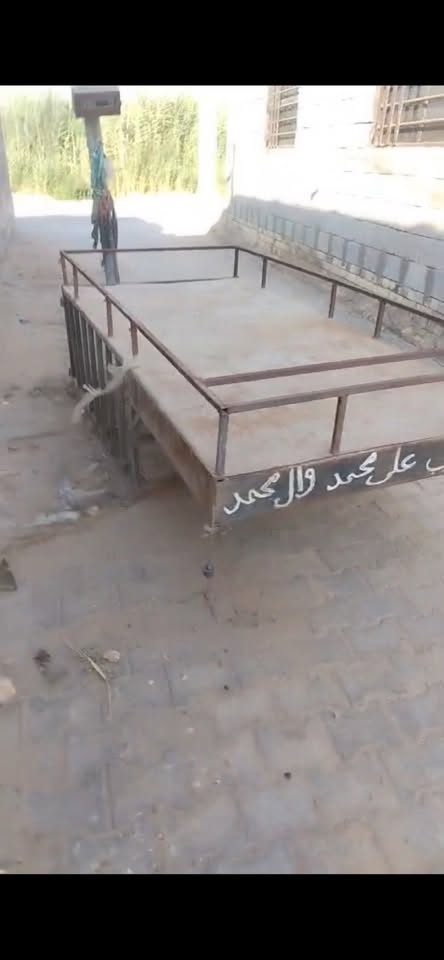 غراض ستوته للبيع مكان رميثة ***********
