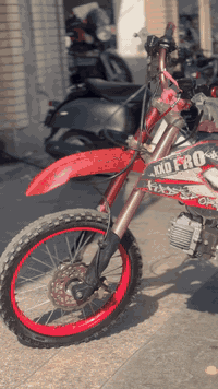 مكلف بل نشر قفاز حجم زغير توماتيك سلف يمشي ٦٠ نضافه ١٠٠/١٠٠ السعر ٣٠٠ المكان گوير اتصل عل رقم ***********
