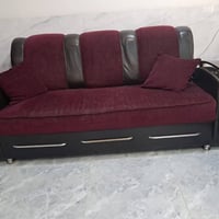 كنب • متاح • للبيع